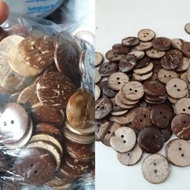 28 mm coconut shell buttons - 44 L coconut shell buttons - mask connector