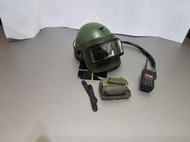 [Pin's Sold] Dam ES FSB 俄羅斯 SAI G17 G34手槍 阿爾金頭盔 電台 俄聯邦章 斯捷奇金