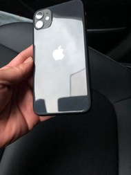 黑到發亮的蘋果 iphone 11 128g 黑