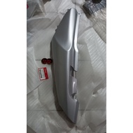 Body coverbody cover kempol tepong original tiger lama tilam silver Kiri RR COWL, L SIDE HNS 77220-K