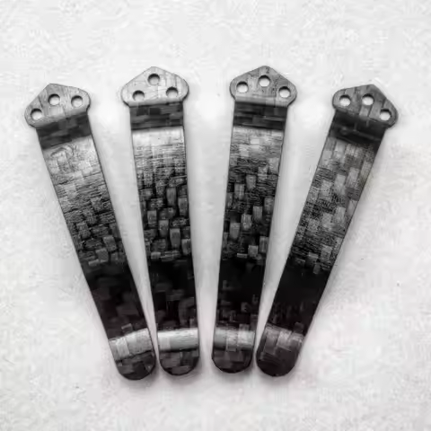 1 Pcs Carbon Fiber Pocket Clips: Replacement for Benchmade 710/Griptilian, Emerson CQC & Spyderco C8