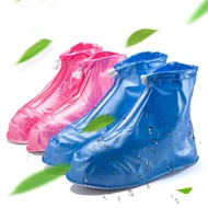 ที่คลุมรองเท้ากันฝนเด็ก กันน้ำ วันที่ฝนตก เด็กชายและเด็กหญิง ที่หุ้มรองเท้า นักเรียนประถม หนา ทนต่อการสึกหรอ ผ้าคลุมรองเ