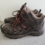 原價$7980 二手真品 美國 北臉 North Face Gore-tex 防水 登山鞋 US8号 26公分 皮革 outdoor 山系