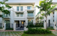 P817 Elite Tropical Residence