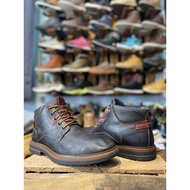 Boots made in albania 44