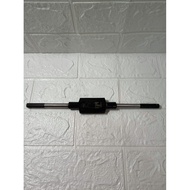 READY SOLAR TAPS HANDLE TAP HANDLE 1/2 IN HAND TAPS HANDS TAP