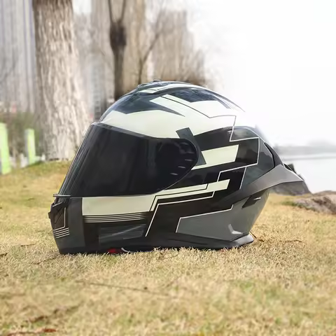 ORZ-Motorcycle helmets, men's and women's full face helmets, four season personalized large tail win