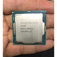 Old Intel Pentium G5400 CPU removed from Pentium G5500, Pentium G5400 (2C/4T, 3