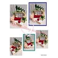 gubahan sireh junjung dan frame mas kahwin dengan bekas rantai tangan dan bekas cincin single(peach)