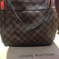 Preloved LV Original handbag from Paris