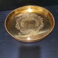 ถาดทองเหลืองหล่อหนาพิเศษ 10 นิ้ว ขอบตั้งตอกลายช้างกลางบัวบาน วิจิตร Premium & Luxury