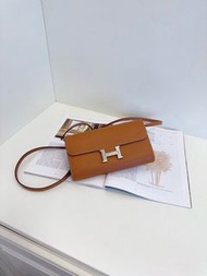 Hermes  constance to go