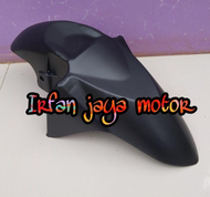 SPAKBOR SLEBOR DEPAN HONDA BEAT KARBU LAMA KECIL TH 2008-2009 WARNA HITAM BAHAN TEBAL STANDAR ORIGIN