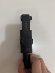 MOMAX Selfie Stick Tripod with Remote