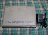NEC PC-Engine / PCE 日製原裝主機((CD-ROM介面機+HU小白機+專用電源))加贈遊戲卡A44