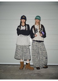 odd maker小熊繡花復古水洗迷彩廓形彎刀氣氛七分褲長褲女闊腿直