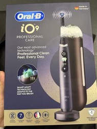 Oral-B iO9 專業護理電動牙刷