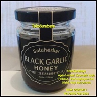 Black Garlic Honey (honey Onion) From The Elderly Onion | Black Garlic Honey ( Madu Bawang Hitam ) dari bawang lanang