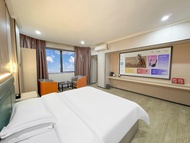 Huilong Hotel
