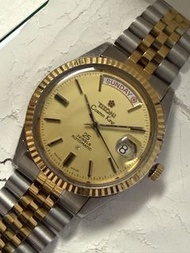 ☘️☘️💕Titoni Cosmo King Automatic Day-Date Watch