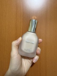 Haus Labs 粉底