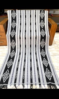 KAIN TENUN BLANKET MOTIF SUMBA LOMBOK NTT