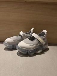 GROUNDS 瑪莉珍厚底波鞋