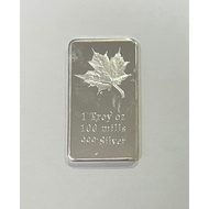 Maple Leaf Red Colorized 1 oz Silver Plated Bar 1oz