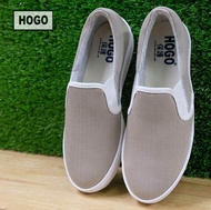 [ส่งเร็วพิเศษ!] HOGO รองเท้าผ้าใบ รองเท้าผ้าใบผู้หญิง Slipon นิ่มสุดๆ กันลื่น ทนทาน คู่เดียวเอาอยู่ 