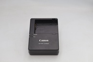 Original แท่นชาร์จแบตกล้อง ที่ชาร์จสำหรับแบตเตอรี่ รุ่น CANON LC-E8 For Canon LP-E8  EOS Kiss X7i / 
