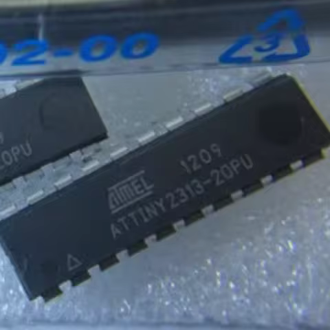ATTINY2313-20PU DIP20 New Original Stock