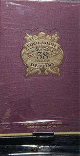 Royal Salute Blended Scotch Whisky 38 Years Old Stone Of Destiny