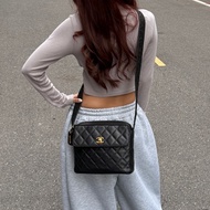 【超！級！新】Chanel 黑金魚子醬牛皮 豆腐包（專櫃26.4萬）