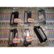 SUZUKI TXR150/PANTHER/GAMMA BATTERY COVER ORIGINAL NOS JAPAN