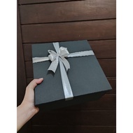 Gift Box size 30x30x10 and 30x20x10cm