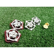 Monochrome PNS collar Melati chrome Brooch Pin Collar Pin