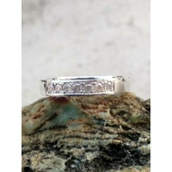 Silver Ring 7 Pieces Of Diamonds For Women