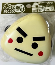 【日本進口】可愛表情 三角飯糰盒 飯糰便當盒 飯糰模具 野餐 飯盒 小食盒 飯糰盒 兒童  開學 收納盒 飯盒 帶飯 兒童 幼兒