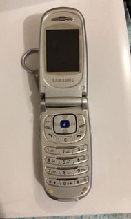 Samsung 古董摺疊手機