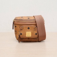 MCM 幹邑色牛皮金扣VisetosKlassik迷你腰包斜挎包肩背包