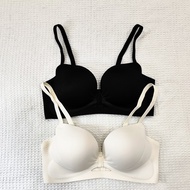 Butterfly Cohesion Cup Underwear - Wireless Medium Thickness | Lifts & Prevents Sagging