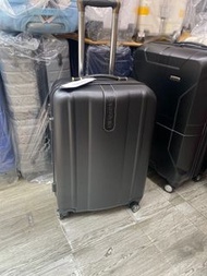 24/26” Samsonite (輕微刮花)(light scratches) 全新 正品正貨  特價 🔍清倉 clearance sale ⚠️🆘 100%authentic brand new 