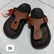 NEW ERA Rubber Buckle Flip Flops Profound Medium size TGE37013(1137) size 33 34 35 36 37 38_ psr
