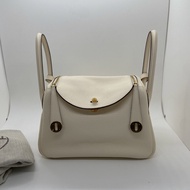 Hermes Lindy 26 二手Hermes26 奶油白 tc 皮金扣 z刻