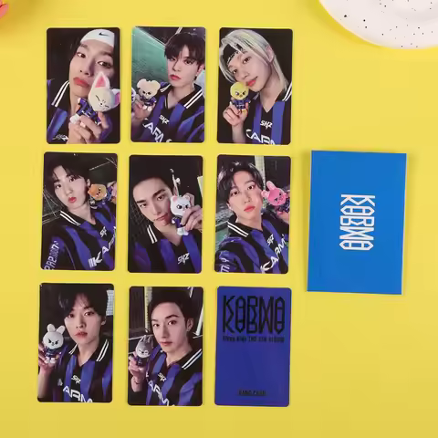 Straykids New 8PCS Small Card SKZOO KPOP Felix Hyunjin Bang Chan KARMA Album Photo Card LOMO Card Fa