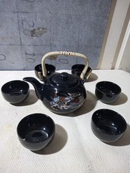 廉售早期日式黑釉孔雀牡丹一壺六杯茶具組