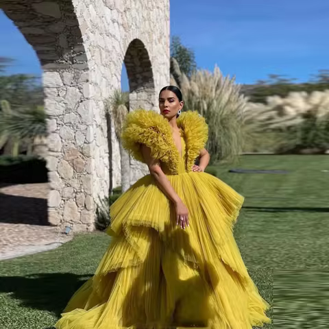 Luxury Maxi Dress Lush Prom Gowns Layered Shoulder Formal Dresses Photography Backless Dubai Wedding