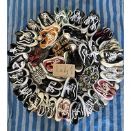 KASUT BUNDLE CONVERSE VANS