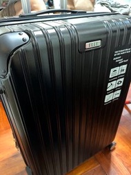全新ELLE 25吋可增大行李箱(附送防塵袋）