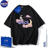 NASA United night sky astronaut เสื้อยืดแขนสั้นผู้ชายหลวมสไตล์เกาหลีแขนสั้นคู่ชุด ins เสื้อ bottomin